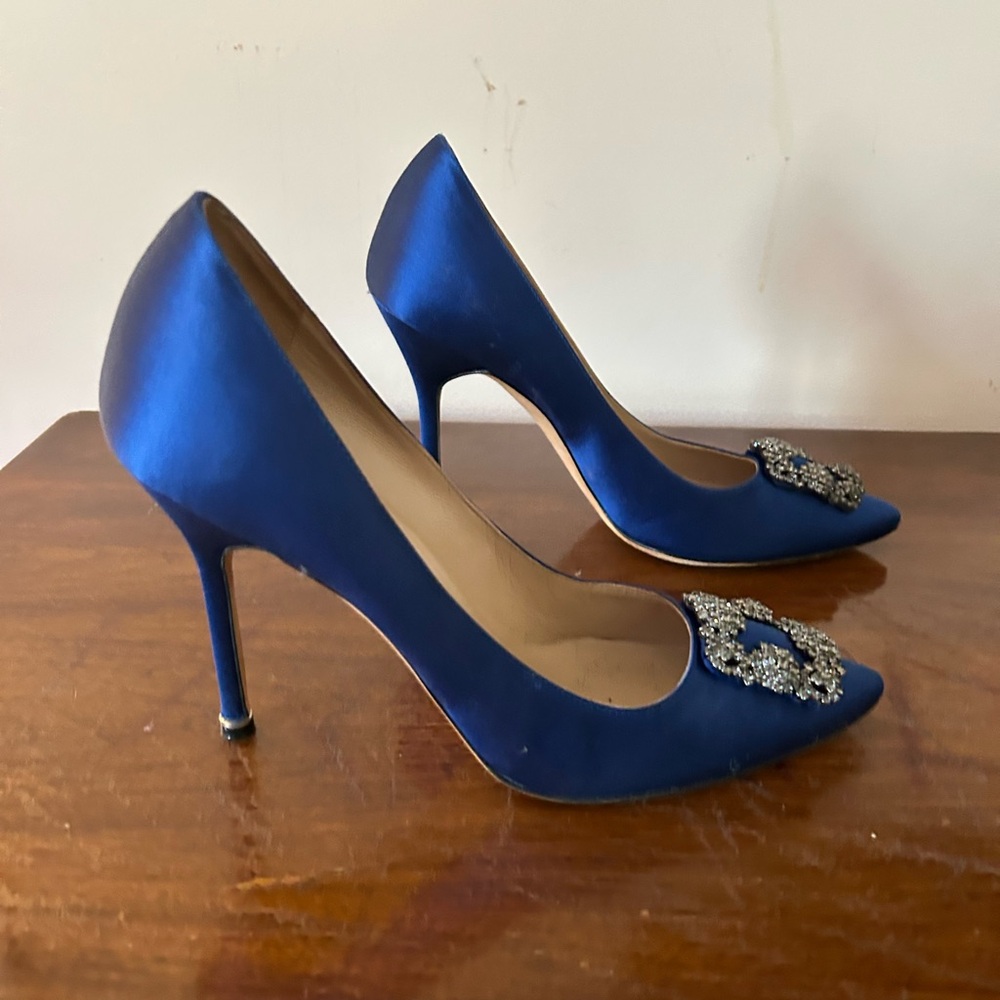 Manolo Blahnik Blue Heels with Silver Embellishments - Picture 2 of 6